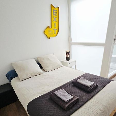 Passage Secret - Ideal Pro, Couples, Familles & Amis - Le Calme En Hypercentre - Wifi Haut Debit - Netflix - Machine A Laver - Gare, Cathedrale, Commerces, Restaurants & Transports En Commun A Moins De 10 Minutes A Pied Reims Kültér fotó
